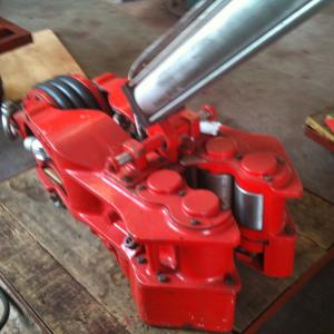 SSW40 pneumatically powered spinning wrench